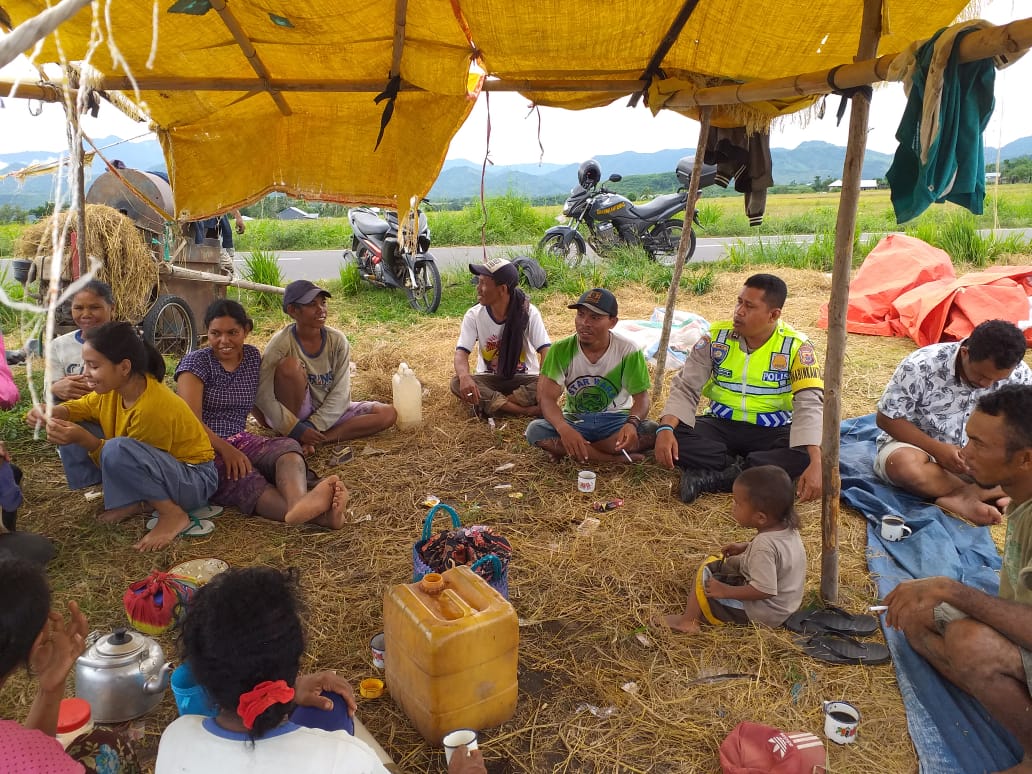 Kedekatan Bhabinkamtibmas Desa Pondo dengan Kelompok Tani Nisang Nai